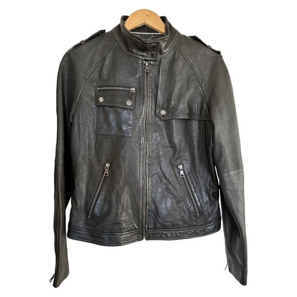 Banana Republic Leather Jacket Black Zip Front & Pockets Gun Flap Moto  Size M - Picture 8 of 15